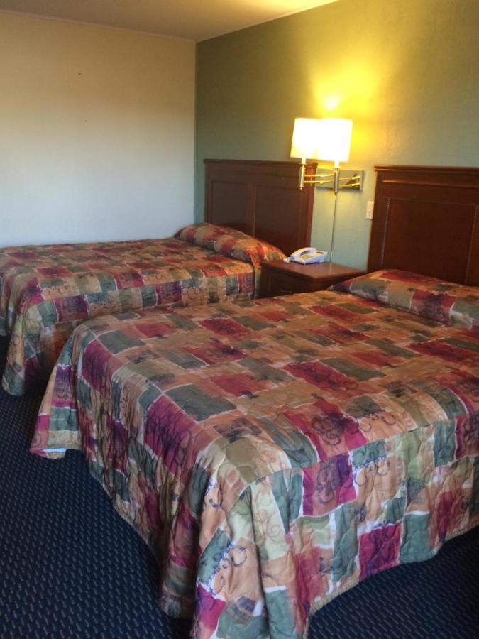 Rest Inn - Extended Stay, I-40 Airport, Wedding & Event Center Amarillo Eksteriør bilde