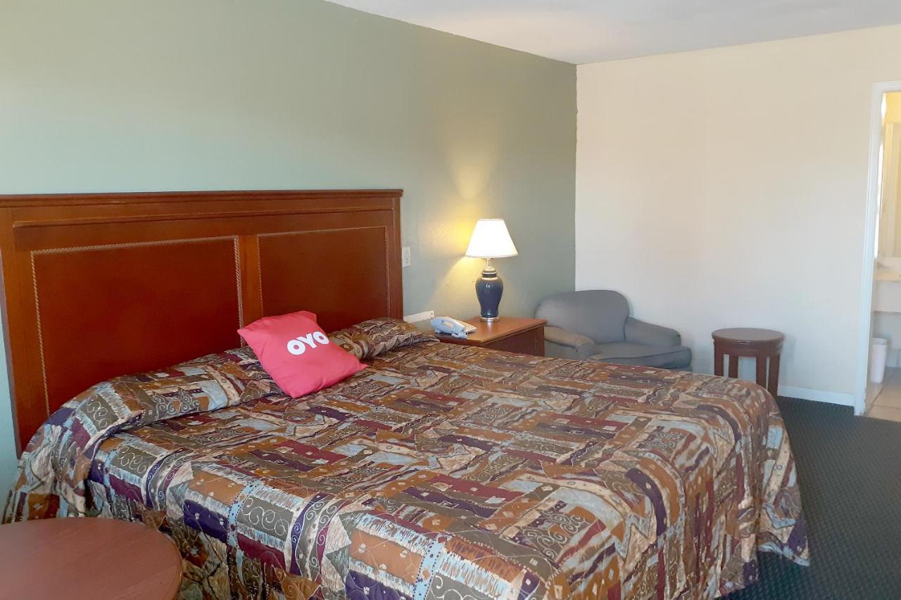 Rest Inn - Extended Stay, I-40 Airport, Wedding & Event Center Amarillo Eksteriør bilde